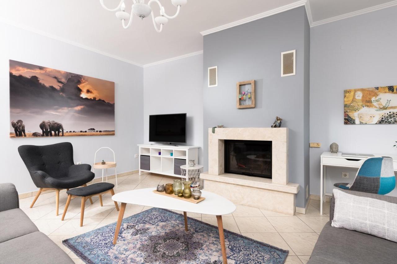 House Of Hearts Apartment Limenas  Luaran gambar